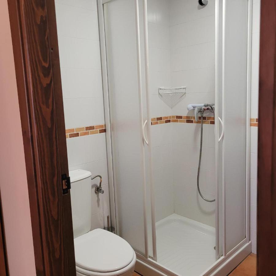 Hostal La Vega Peralejos Εξωτερικό φωτογραφία