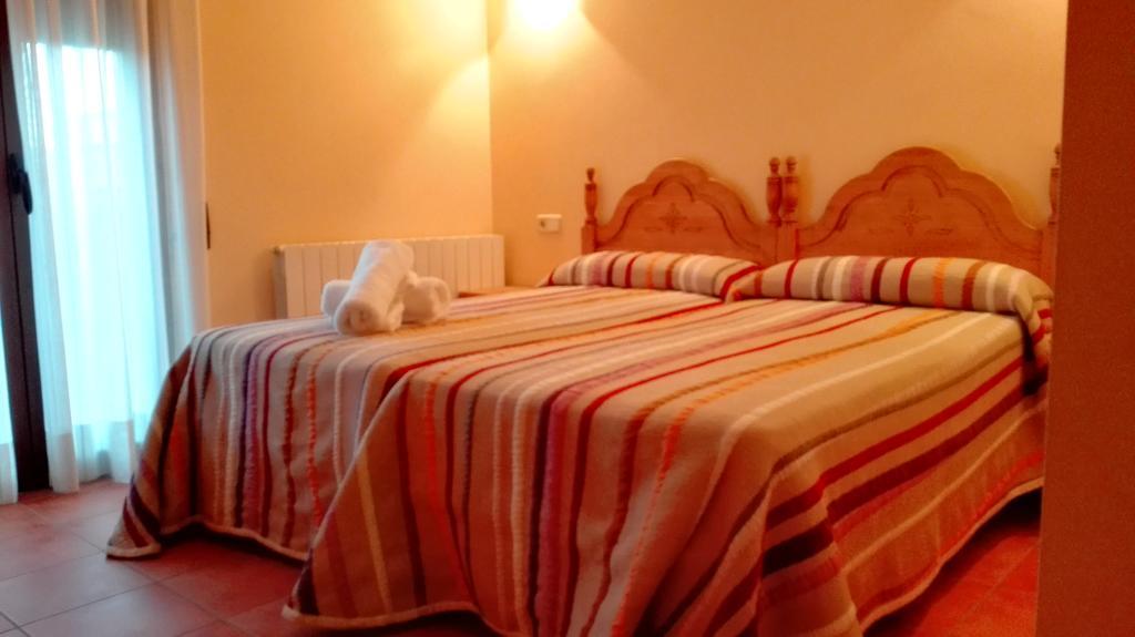 Hostal La Vega Peralejos Εξωτερικό φωτογραφία