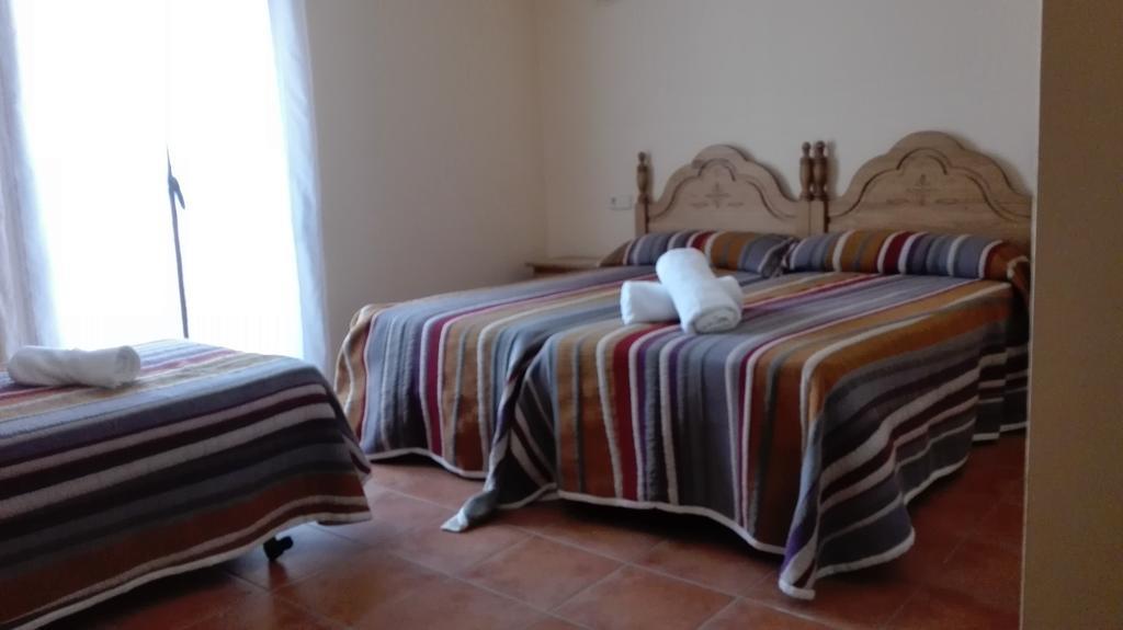 Hostal La Vega Peralejos Εξωτερικό φωτογραφία