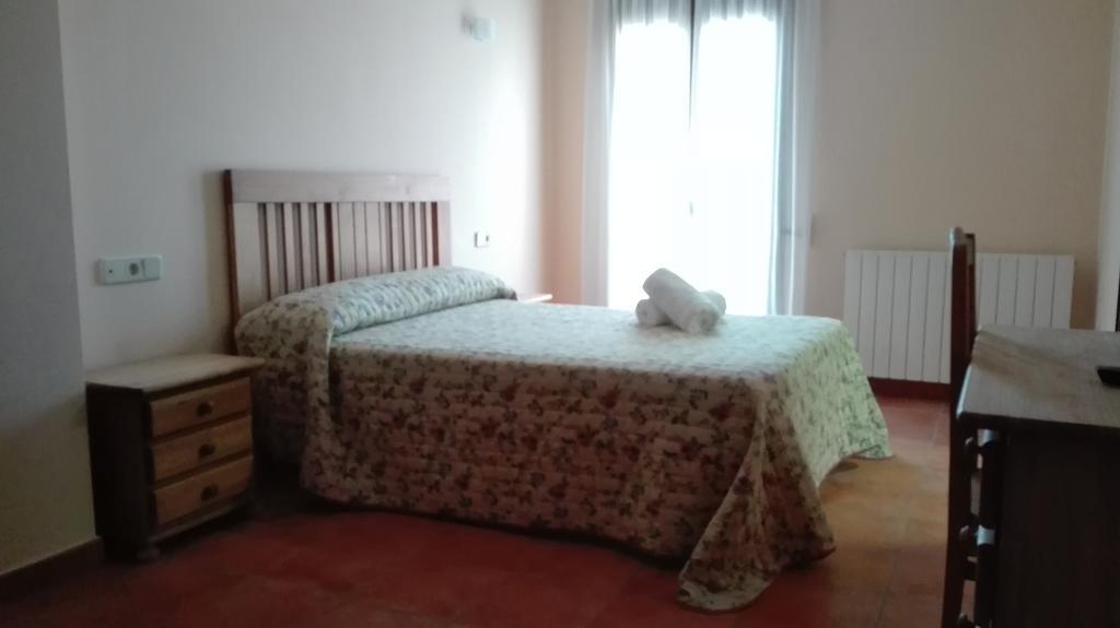 Hostal La Vega Peralejos Εξωτερικό φωτογραφία