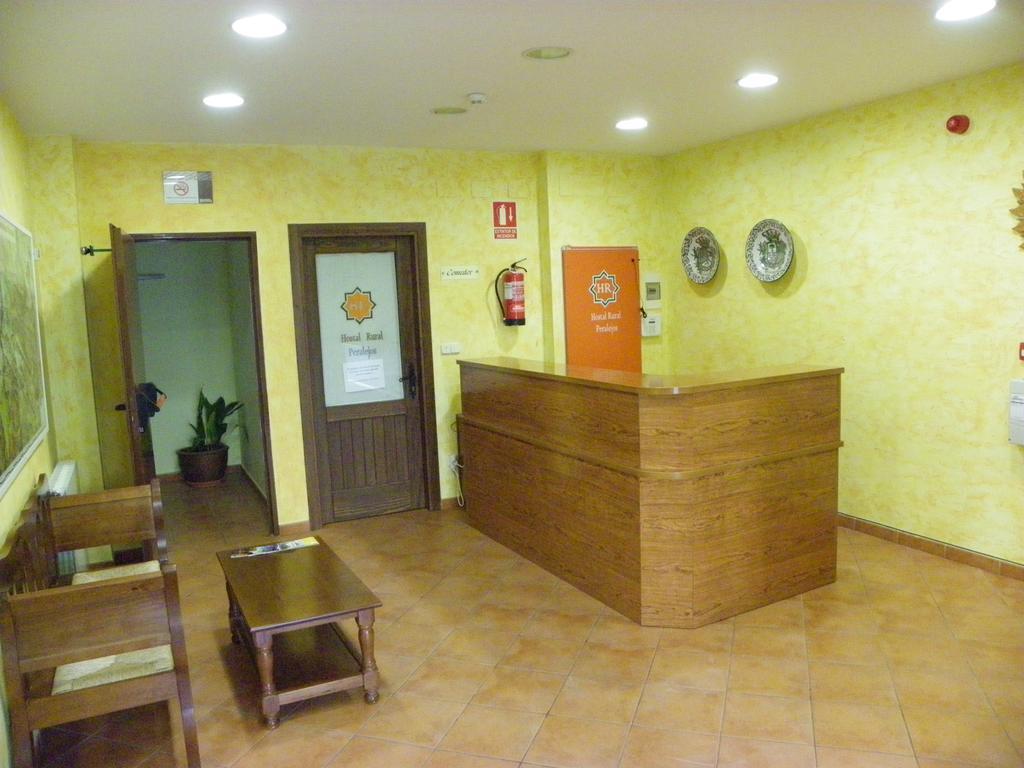 Hostal La Vega Peralejos Εξωτερικό φωτογραφία