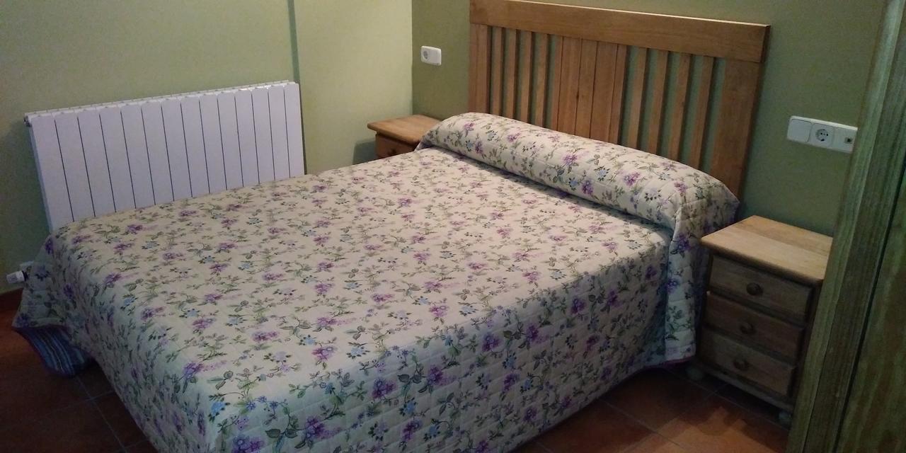 Hostal La Vega Peralejos Εξωτερικό φωτογραφία