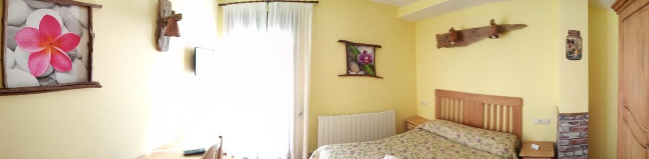 Hostal La Vega Peralejos Εξωτερικό φωτογραφία